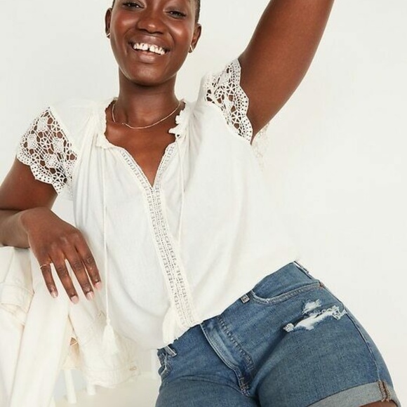 NWT: old navy High-Waisted O.G. Straight Ripped Jean Shorts (28) $40 - Picture 2 of 15